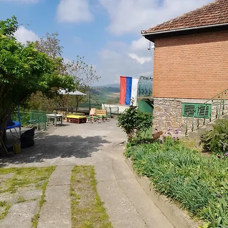 Fruska Gora, Kuca Ruza Vetrova Krusedol