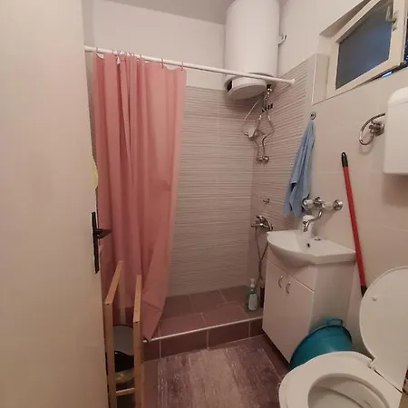 Ferienhaus Fruska Gora, Kuca Ruza Vetrova Krusedol